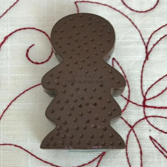 Vintage JSNY Gingerbread Boy And Girl Plastic Salt & Pepper Shaker Set - Picture 6 of 6